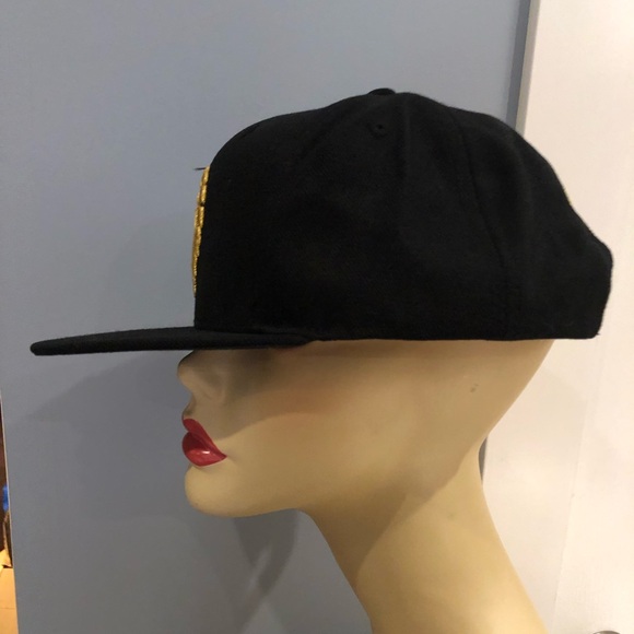 Mitchell & Ness Toronto Raptors Hat - Picture 2 of 6